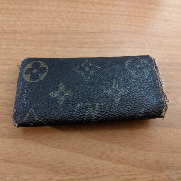 Louis Vuitton Monogram Key Holder/Wallet #446💥PRICE DROP💥 - Picture 2 of 7